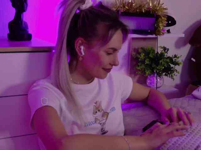 Kocmoc_Katerina webcam