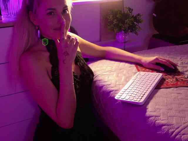 Kocmoc_Katerina webcam