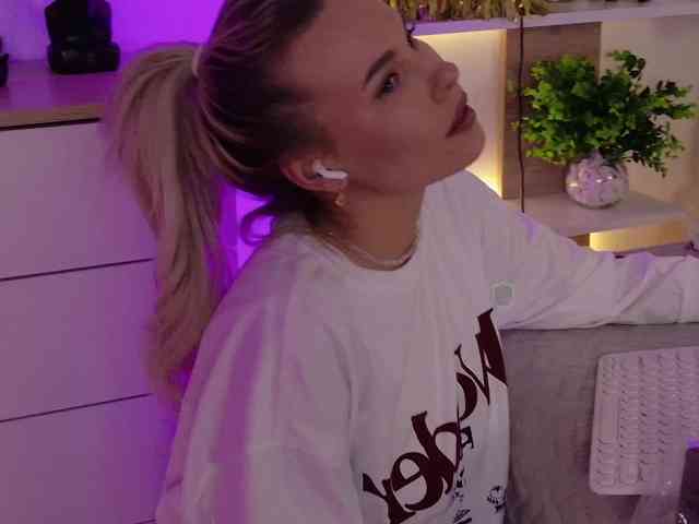 Kocmoc_Katerina webcam