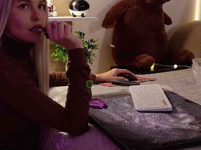 kocmoc_katerina's live room