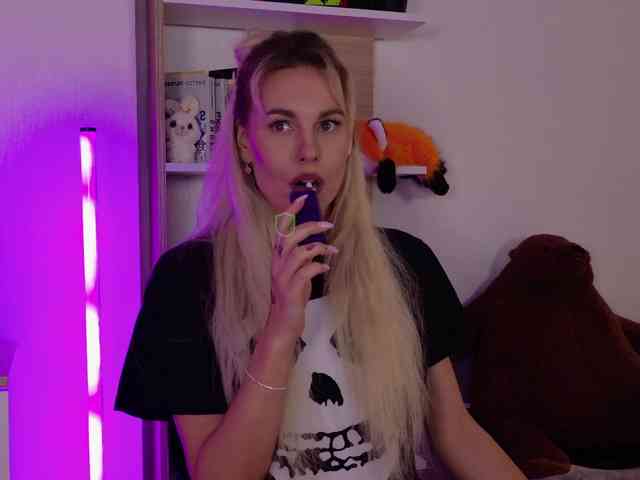 kocmoc_katerina's live room