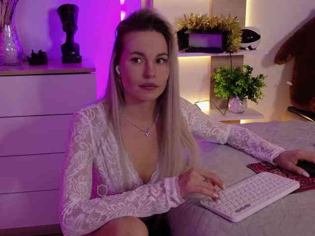 Katerina-space Live Webcam on BongaCams