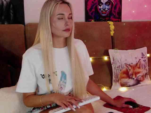 Kocmoc_Katerina webcam