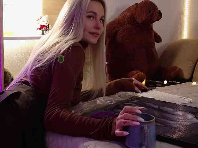 Kocmoc_katerina's cam show statistics and live stream