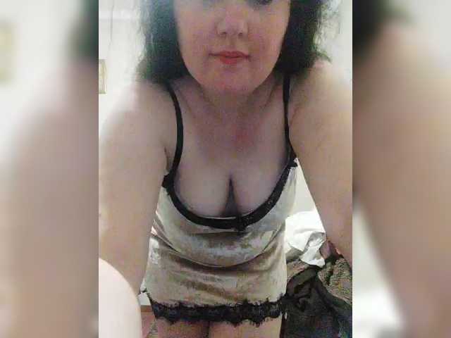 PolyarnayaYagoda82 live cam on BongaCams