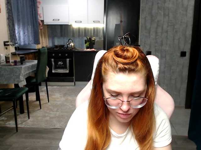 Regimasmile's BongaCams show and profile