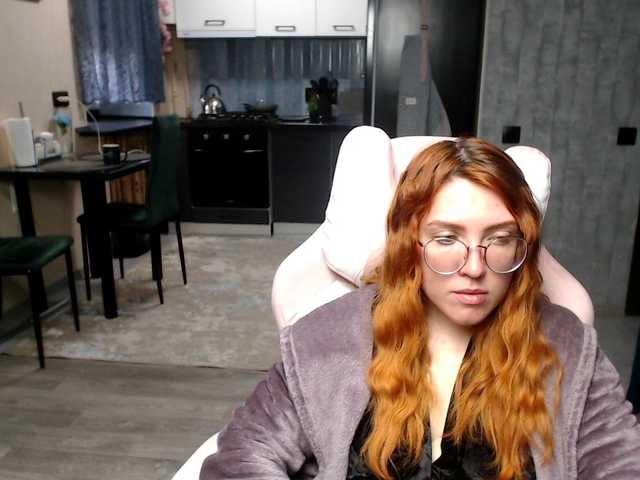 Regimasmile's BongaCams show and profile