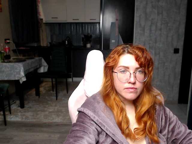 Regimasmile's BongaCams show and profile