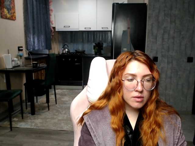 Regimasmile's BongaCams show and profile