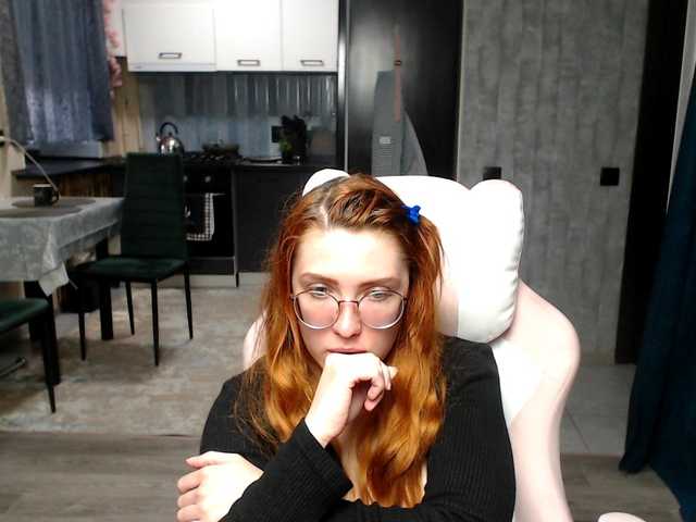 Regimasmile's BongaCams show and profile