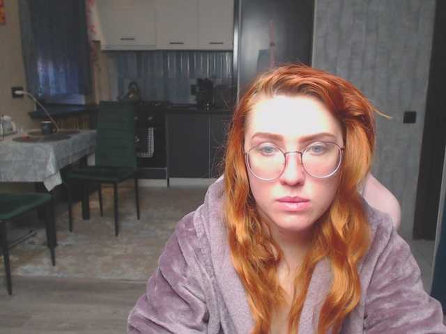 Regimasmile's BongaCams show and profile