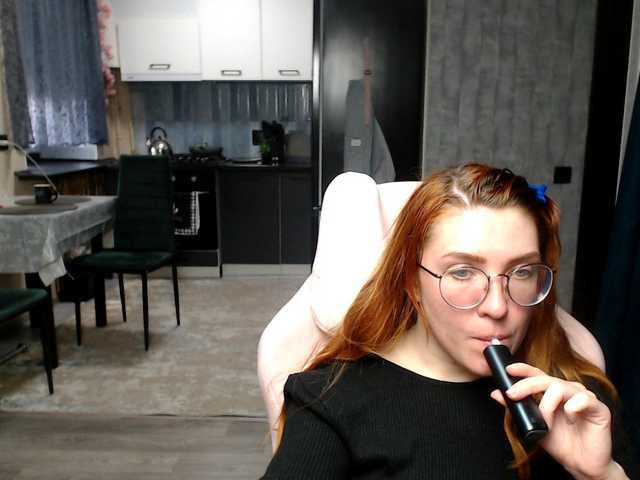 Regimasmile's BongaCams show and profile