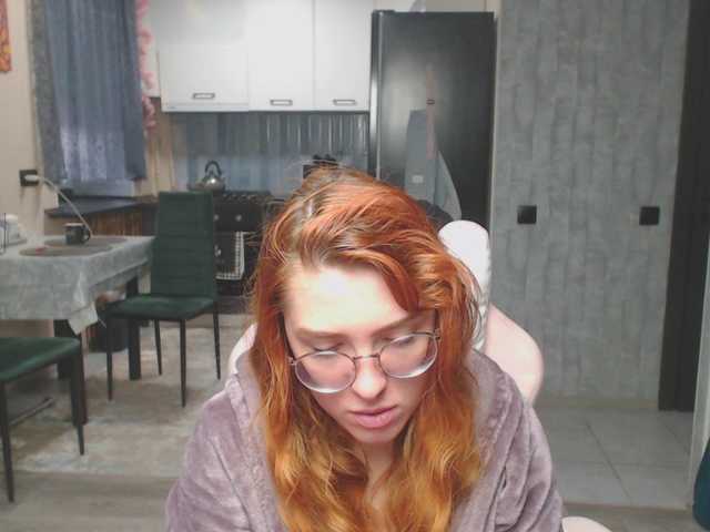 Regimasmile's BongaCams show and profile