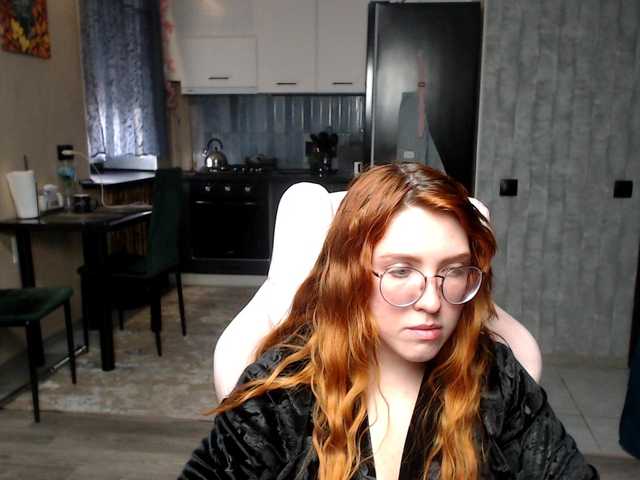 Regimasmile's BongaCams show and profile