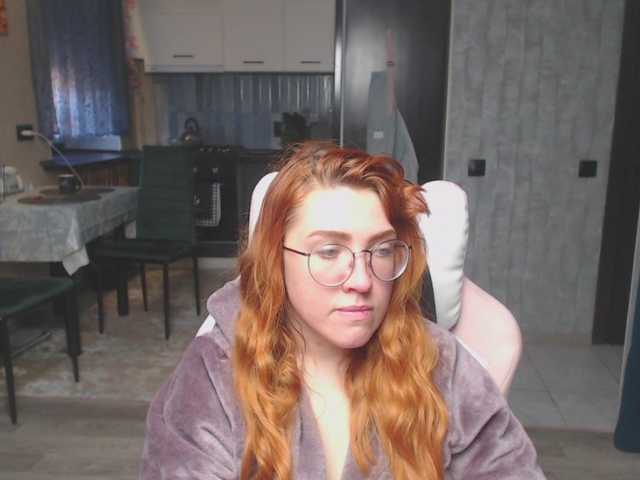 Regimasmile's BongaCams show and profile