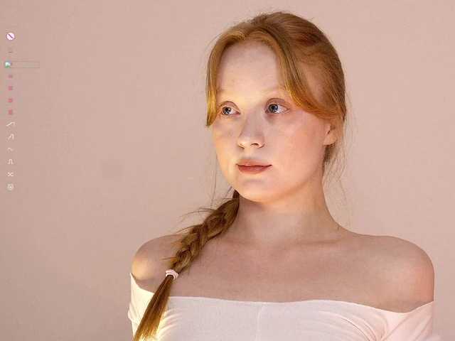 CuteShine live cam on BongaCams