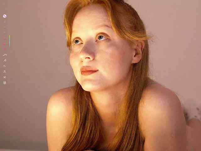 CuteShine Sex Cam Show