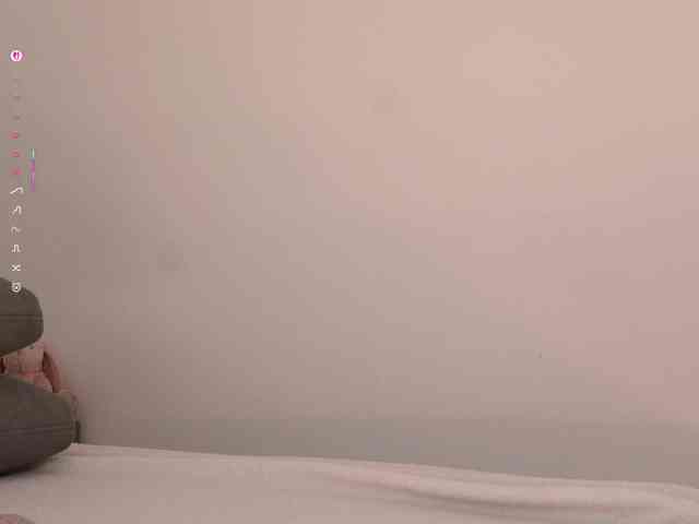 Cute_Shine webcam