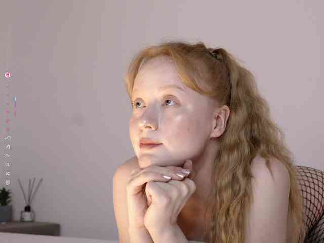 Cute_Shine webcam