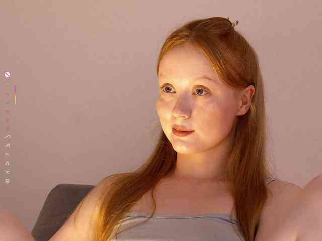 CuteShine Sex Cam Show