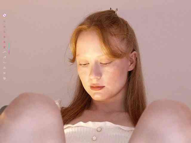 CuteShine Sex Cam Show