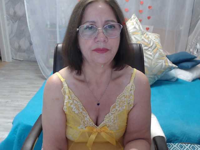 OlgaLikesport live cam on BongaCams