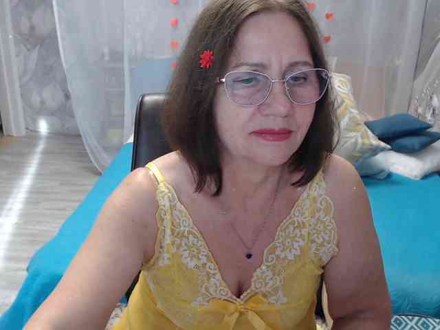 OlgaLikesport webcam