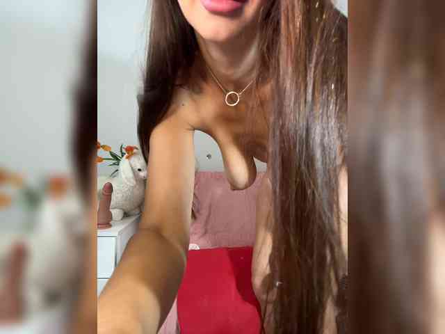 RozaMoor webcam
