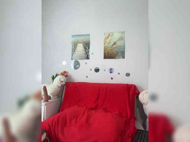 RozaMoor webcam