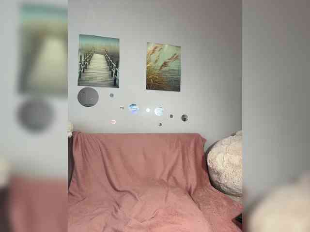 RozaMoor webcam
