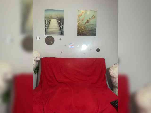 RozaMoor webcam