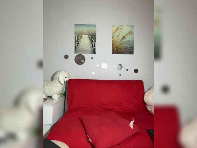 RozaMoor webcam