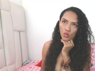 KarlieK Porn Show