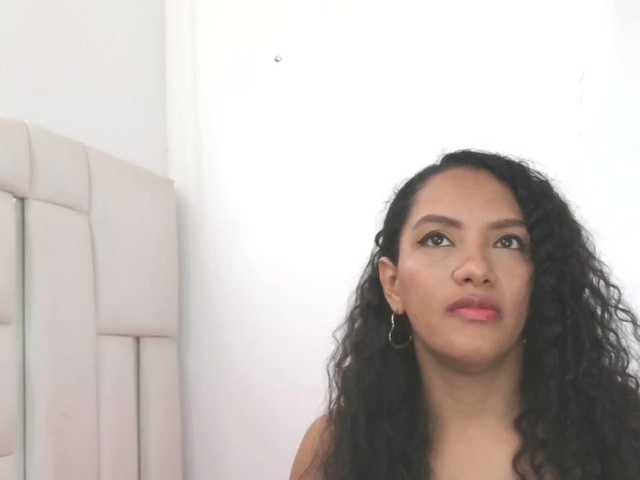 KarlieK live cam preview