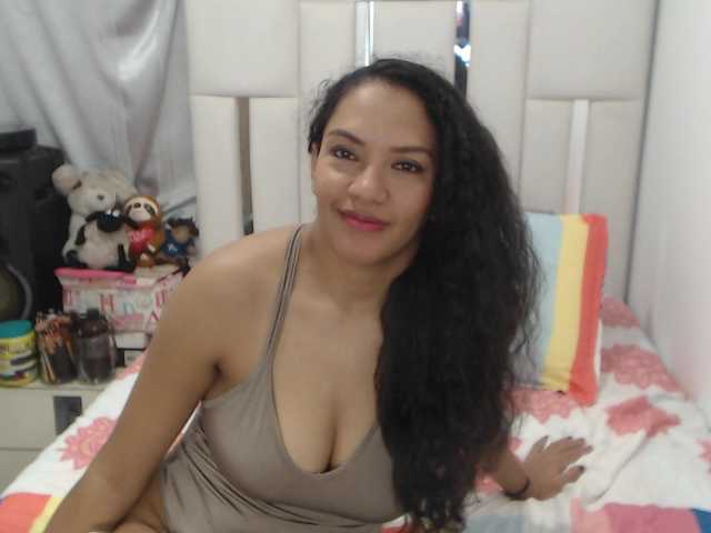 KarlieK live cam on BongaCams