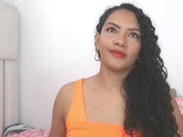 KarlieK — live female cam