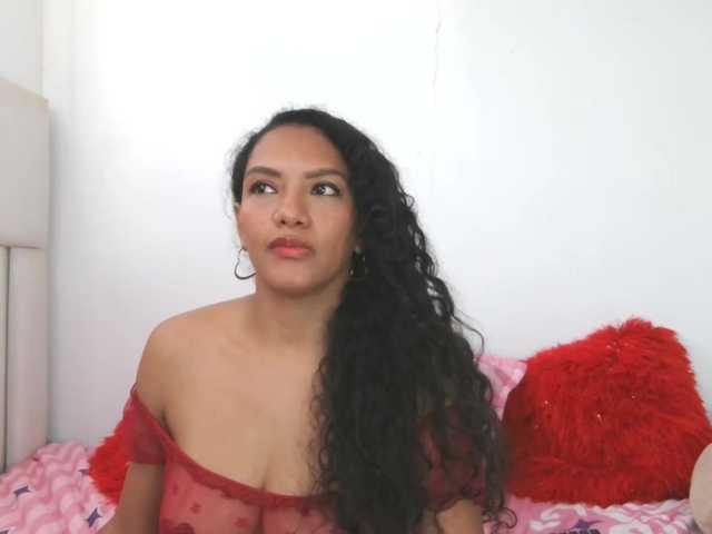 KarlieK live cam preview