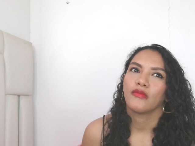 KarlieK live cam preview