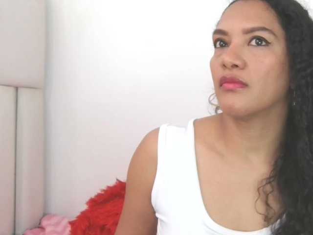 KarlieK live cam on BongaCams