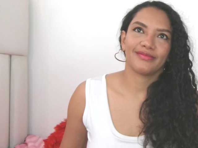KarlieK live cam on BongaCams