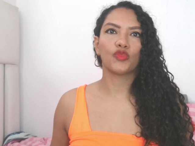 KarlieK — live female cam