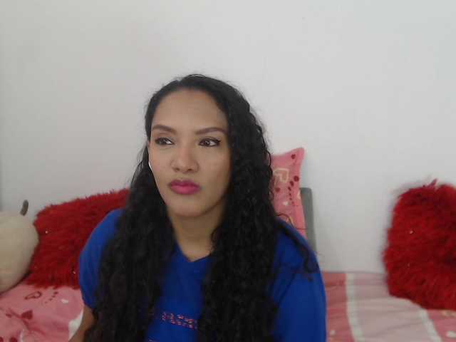 KarlieK live cam on BongaCams