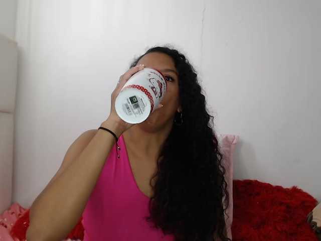 KarlieK live cam