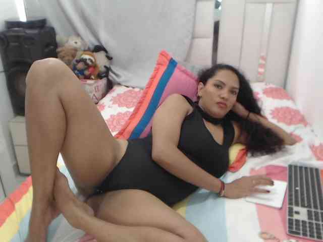 KarlieK webcam