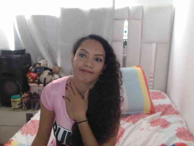 KarlieK webcam