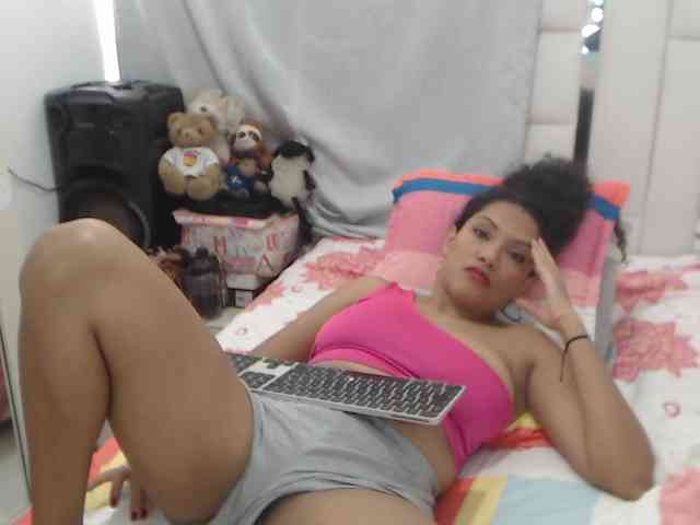KarlieK webcam