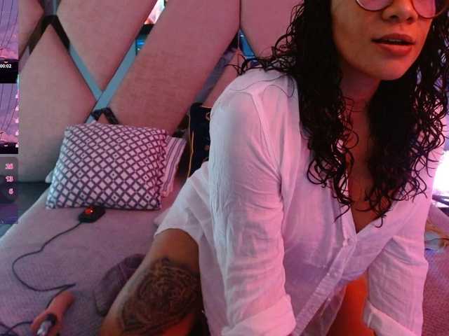 paula-daniela1 live cam on BongaCams