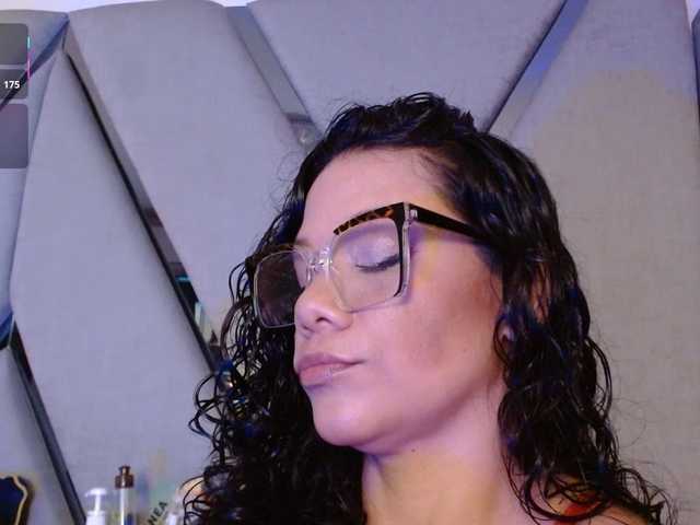 paula-daniela1 live cam on BongaCams