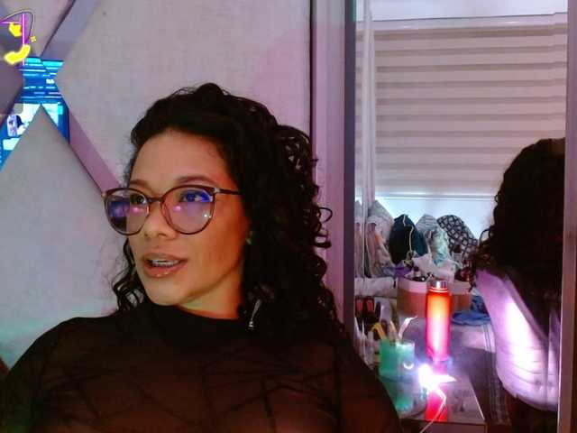 paula-daniela1 live cam on BongaCams
