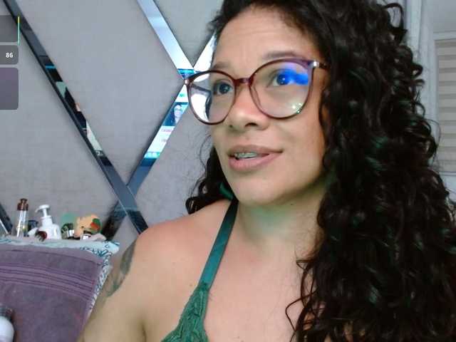paula-daniela1 live cam on BongaCams